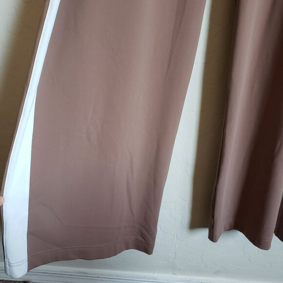 Athleta Brown Wide Leg Pants with White Stripe - Picture 8 of 14